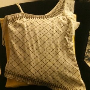 Romantic , great details work on it