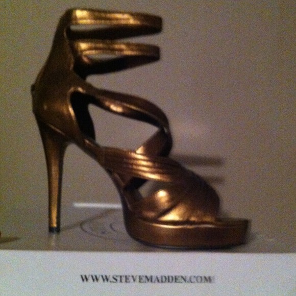 Steve Madden heels