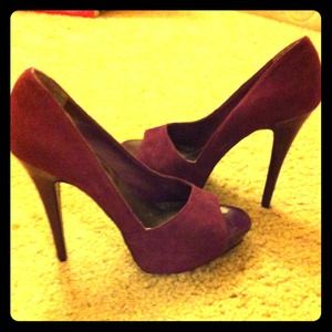 Baker's purple open toe heel
