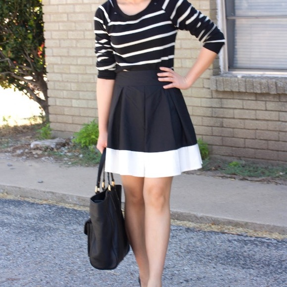 H&M Dresses & Skirts - H&M color block skirt!