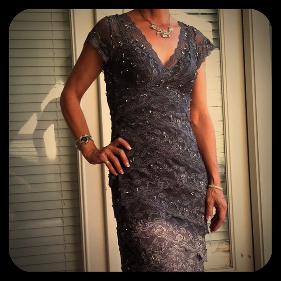 💢Reduced Price💢Marina/Blu Sage beaded lace dress
