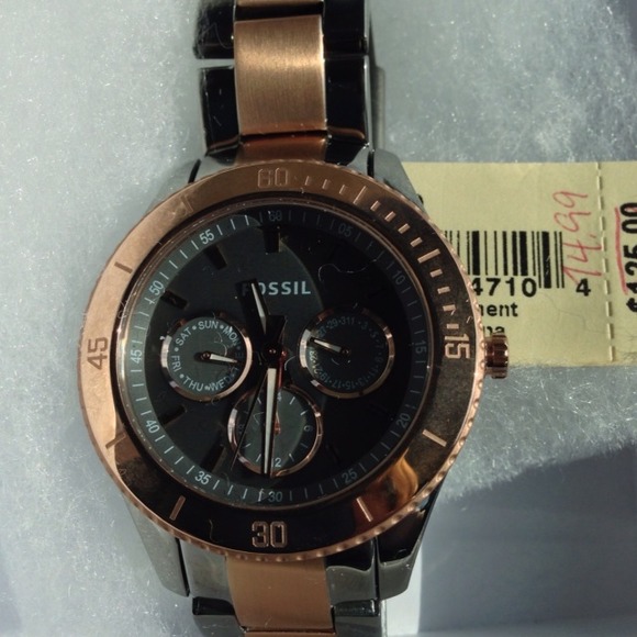 Men's Fossil Watch - Picture 2 of 2
