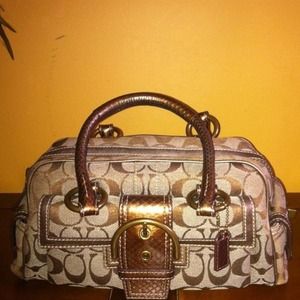 Authentic coach purse(Just Reduced)