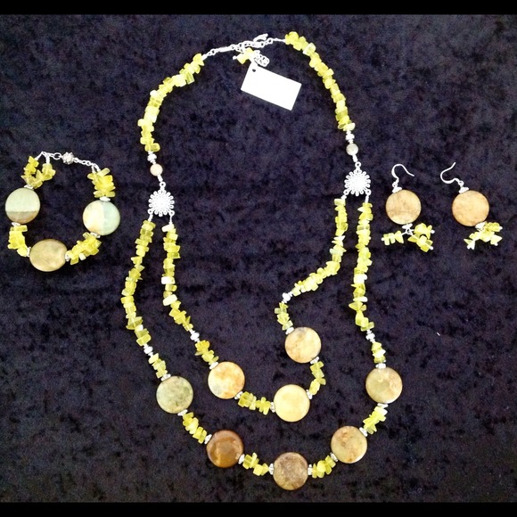 💎NEW💎Jewelry set💎