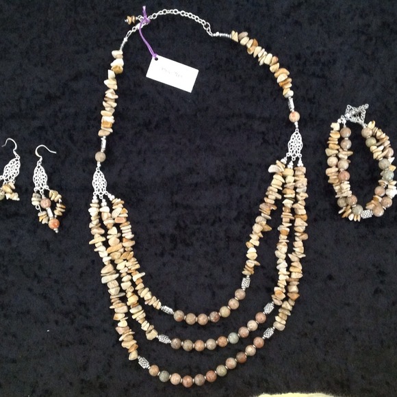 💎NEW💎Jewelry set💎