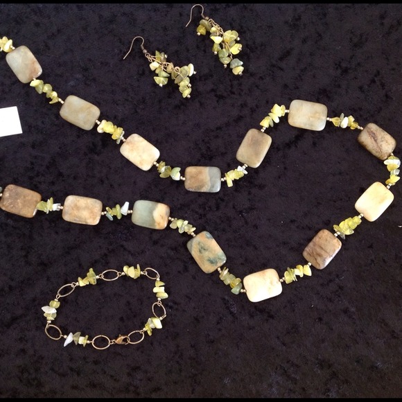 💎NEW💎Jewelry set💎