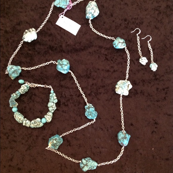 💎NEW💎Jewelry set💎