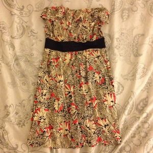 💢Sold💢Strapless pink/beige print dress