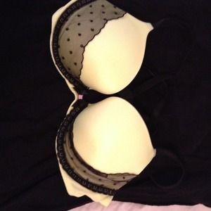 Victoria's Secret very sexy bra