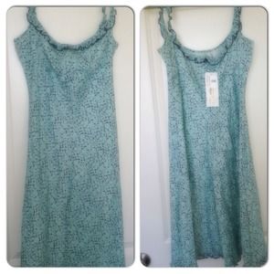 Ruffle sleeveless dress