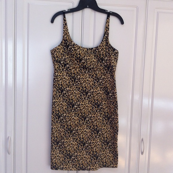 Size L Forever 21 Leopard Print Dress