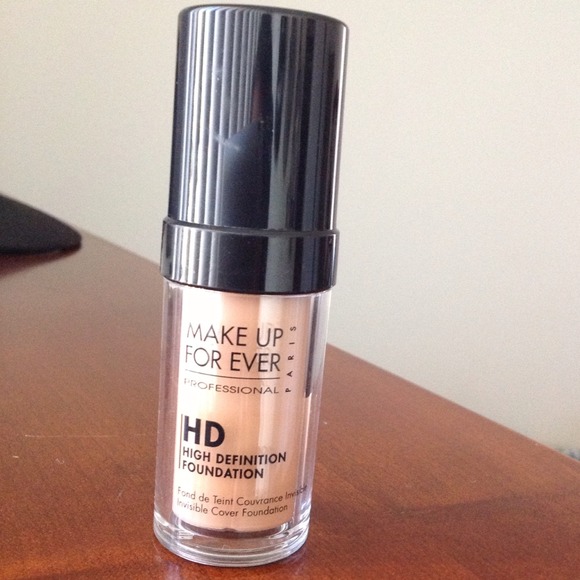 Make up for ever HD foundation