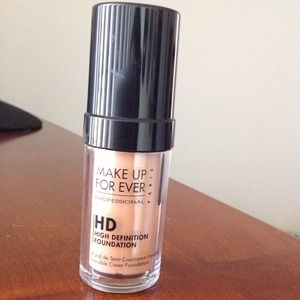 Make up for ever HD foundation