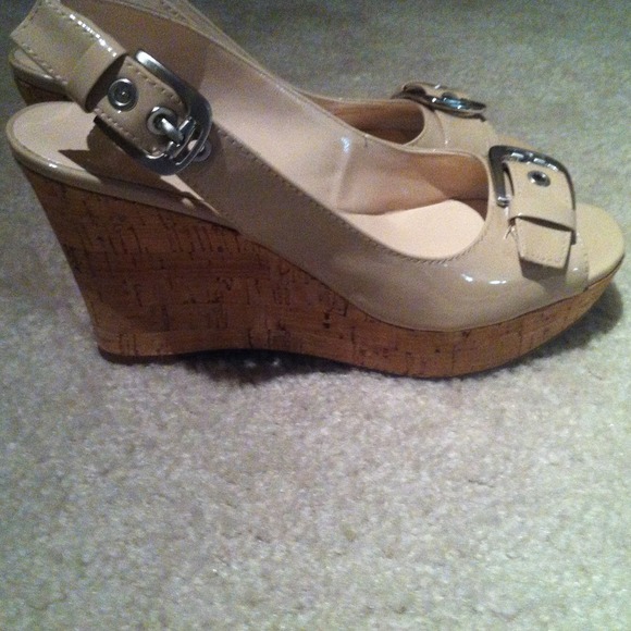 Shoes - Picture 2 of 2