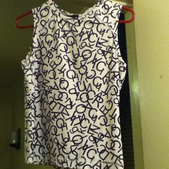 ❤❤cute sleeveless shirt❤❤