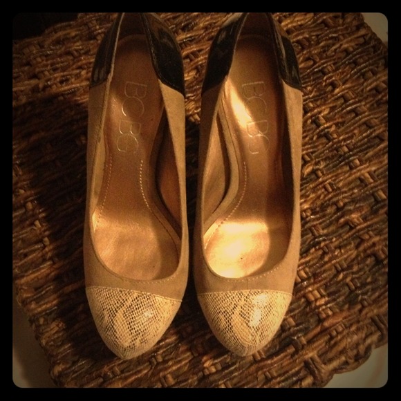BCBG heels