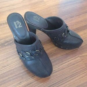 brown leather high heel clog