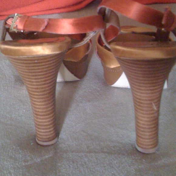 💥Sold💥Nine west high heels - Picture 3 of 4