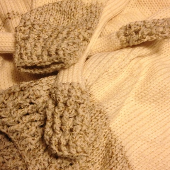 Belted sweater Jacket - Picture 2 of 4