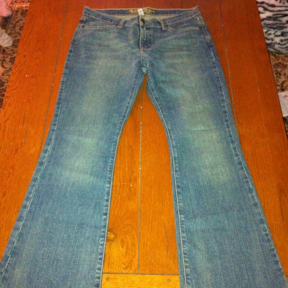 ⛔REDUCED⛔ Abercrombie & Fitch Jeans.