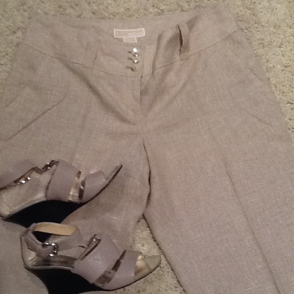 ❤SOLD❤Michael Kors Linen walking shorts.
