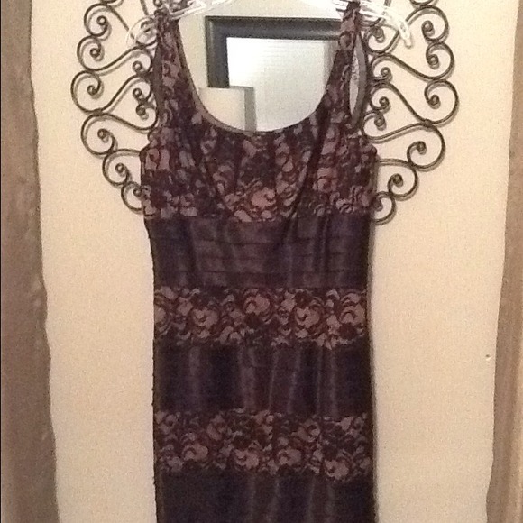 LITTLE BLACK LACE DRESS