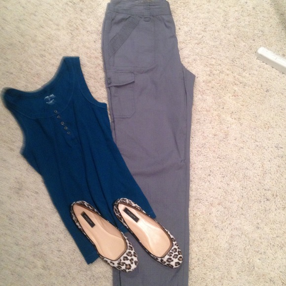 ❤SOLD❤Gray Slacks. Size 12.