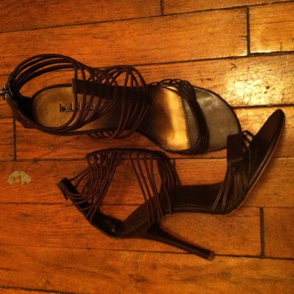 💥REDUCED💥 Brown Strappy Sandals sz 7