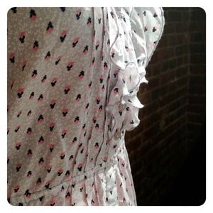 Urban Outfitters Tops - HALF OFF SALE | Gray and Coral Print Tank Urban Outfitters Tops - HALF OFF SALE | Gray and Coral Print Tank