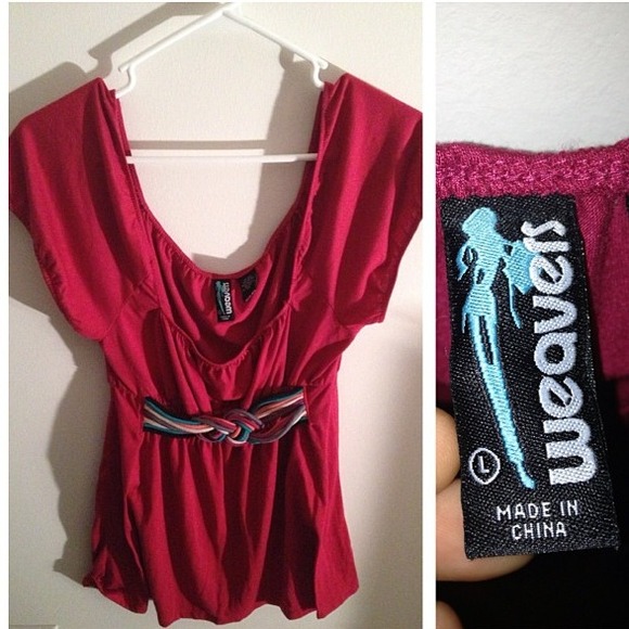 🔴Sold🔴Beautiful red size large shirt