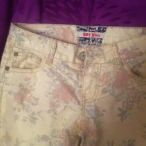 HOT KISS brand skinny jeans. Floral print!