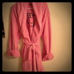 Pink Hellokitty bathrobes
