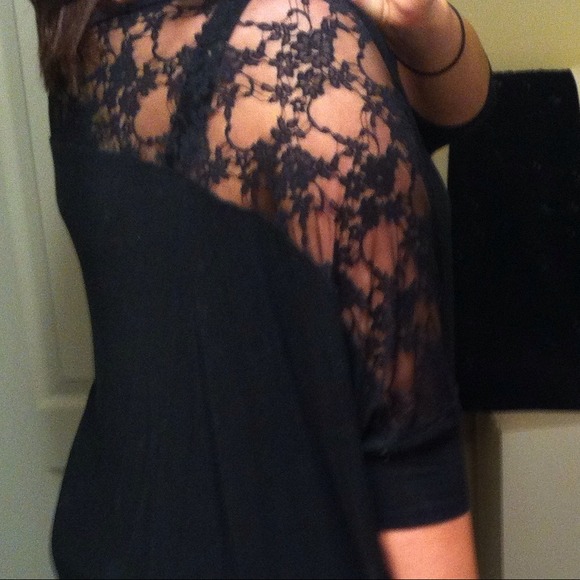 sold🎉Dolman top by Express - Picture 3 of 4