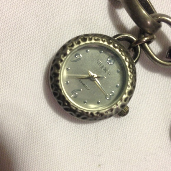 American Eagle Charm Watch - Picture 2 of 3