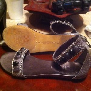 Vince  V Camuto sandals