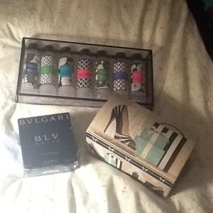 Body wash, perfume and jewelry box bundle!
