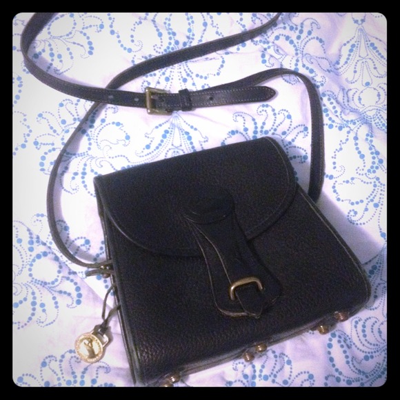 ❌Reserved❌Authentic Vintage Dooney & Bourke Purse