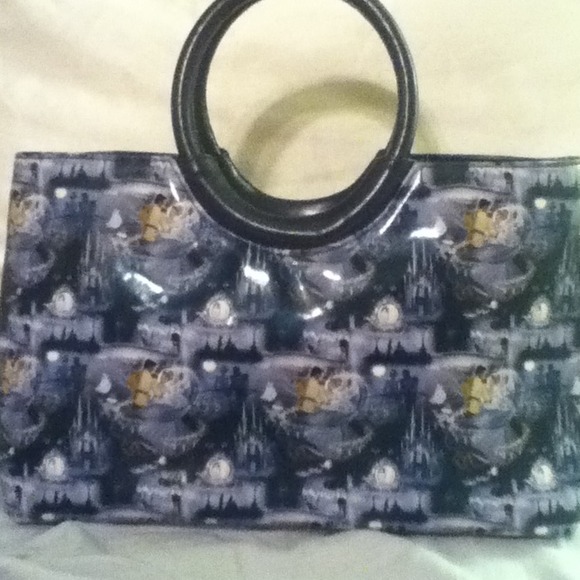 ❌SOLD❌                     Cinderella purse