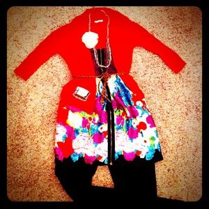 Purple/Floral strapless dress by Papaya: Sz. Sm