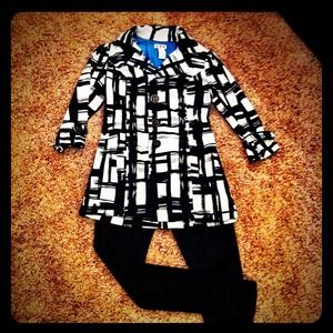 Black&White 3/4 sleeve jacket: Sz. Small