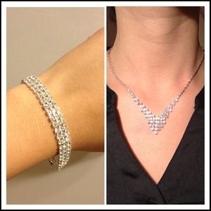 Jewelry - NECKLACE & BRACELET WITH SPARKLING STONES SET Jewelry - NECKLACE & BRACELET WITH SPARKLING STONES SET