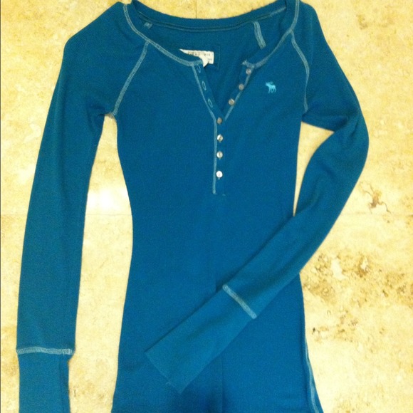 🎀 Sold in bundle Abercrombie teal long s