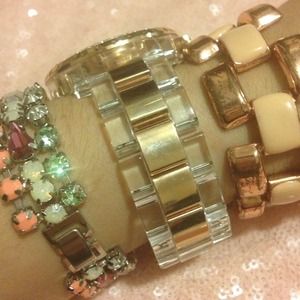 Geneva Accessories - CZ Encircled Clear & Rose Gold Chronograph Watch Geneva Accessories - CZ Encircled Clear & Rose Gold Chronograph Watch