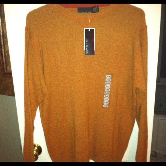 Rust color New Bill Blass men's sweater.