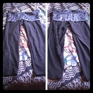Victoria's Secret Cropped Yoga Pants
