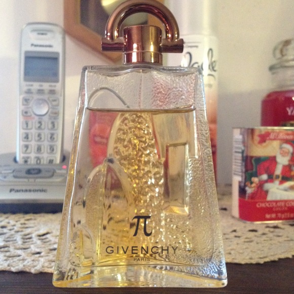 Givenchy "pi" after shave