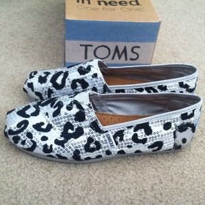RESERVED Black\silver sequin leopard print TOMS