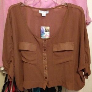NWT top