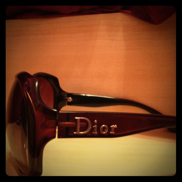 Dior Accessories - ✋Reserved✋Dior authentic sunglasses