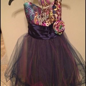 Multi-color strapless dress